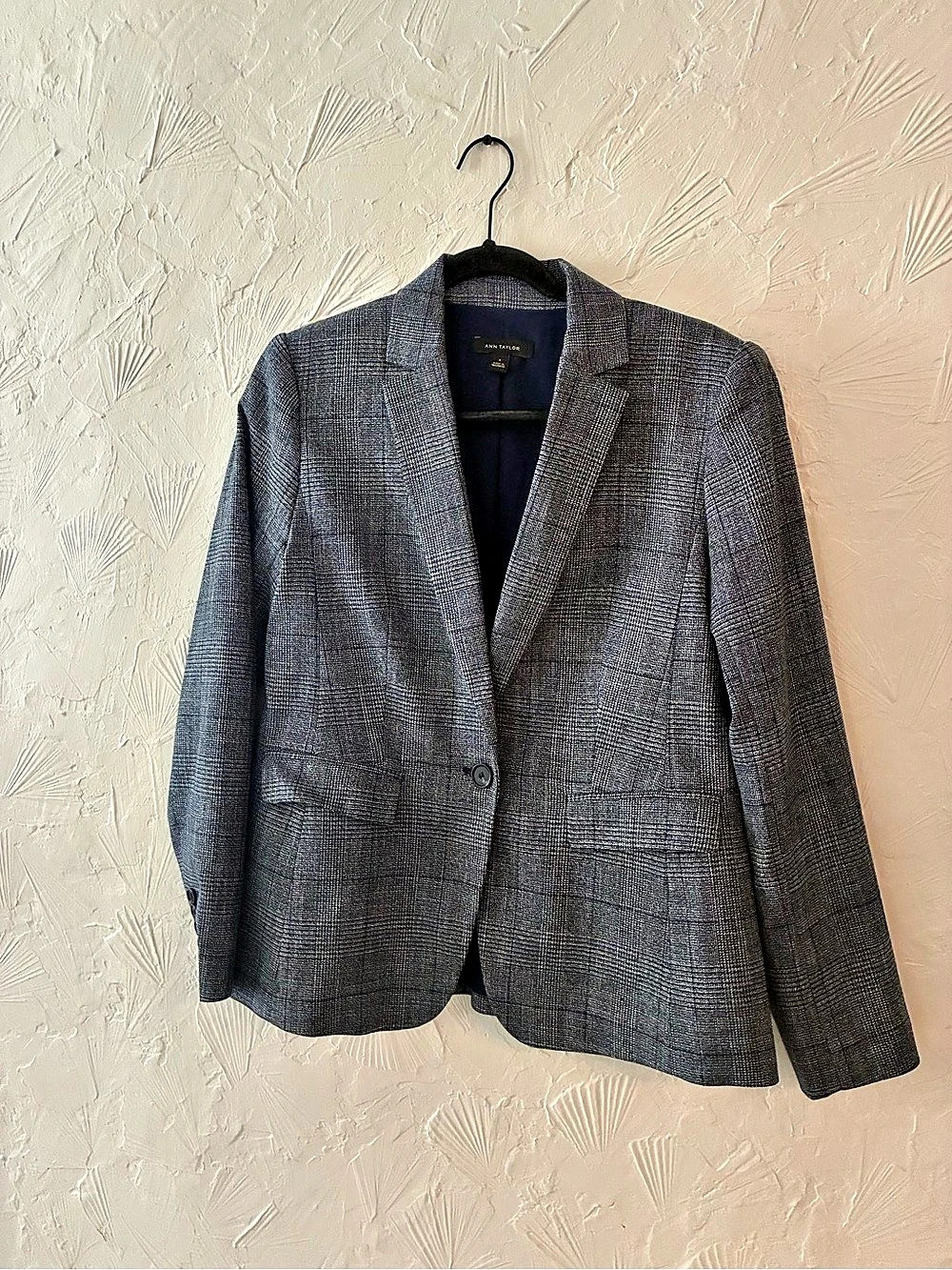 Ann Taylor The Plaid Single Button Blazer Women's Checkered Blazer in Gray